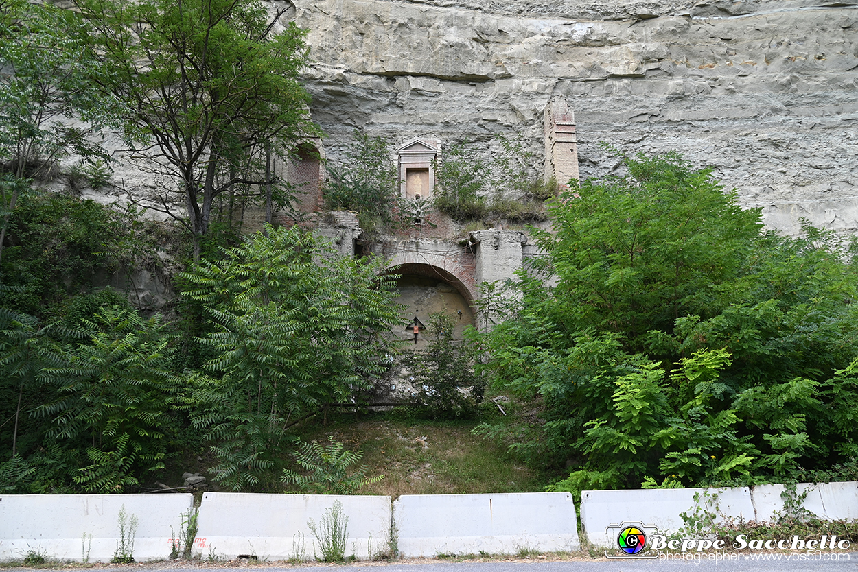 VBS_5337 - Santuario Madonna della Rocca - Dogliani.jpg
